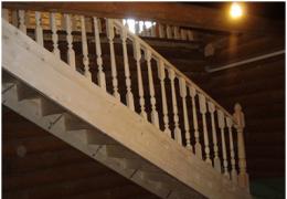 Лестница на деревянных тетивах Как разметить тетиву деревянной лестницы